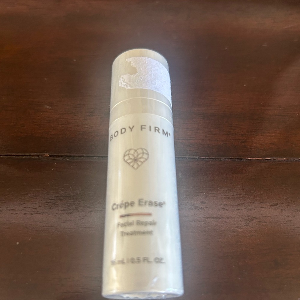 Crepe Erase Face Tightener